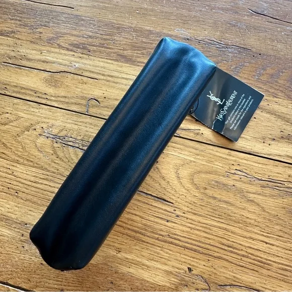 Yves Saint Laurent Beaute black makeup bag featuring gold charms & YSL logo NWT - Picture 5 of 7